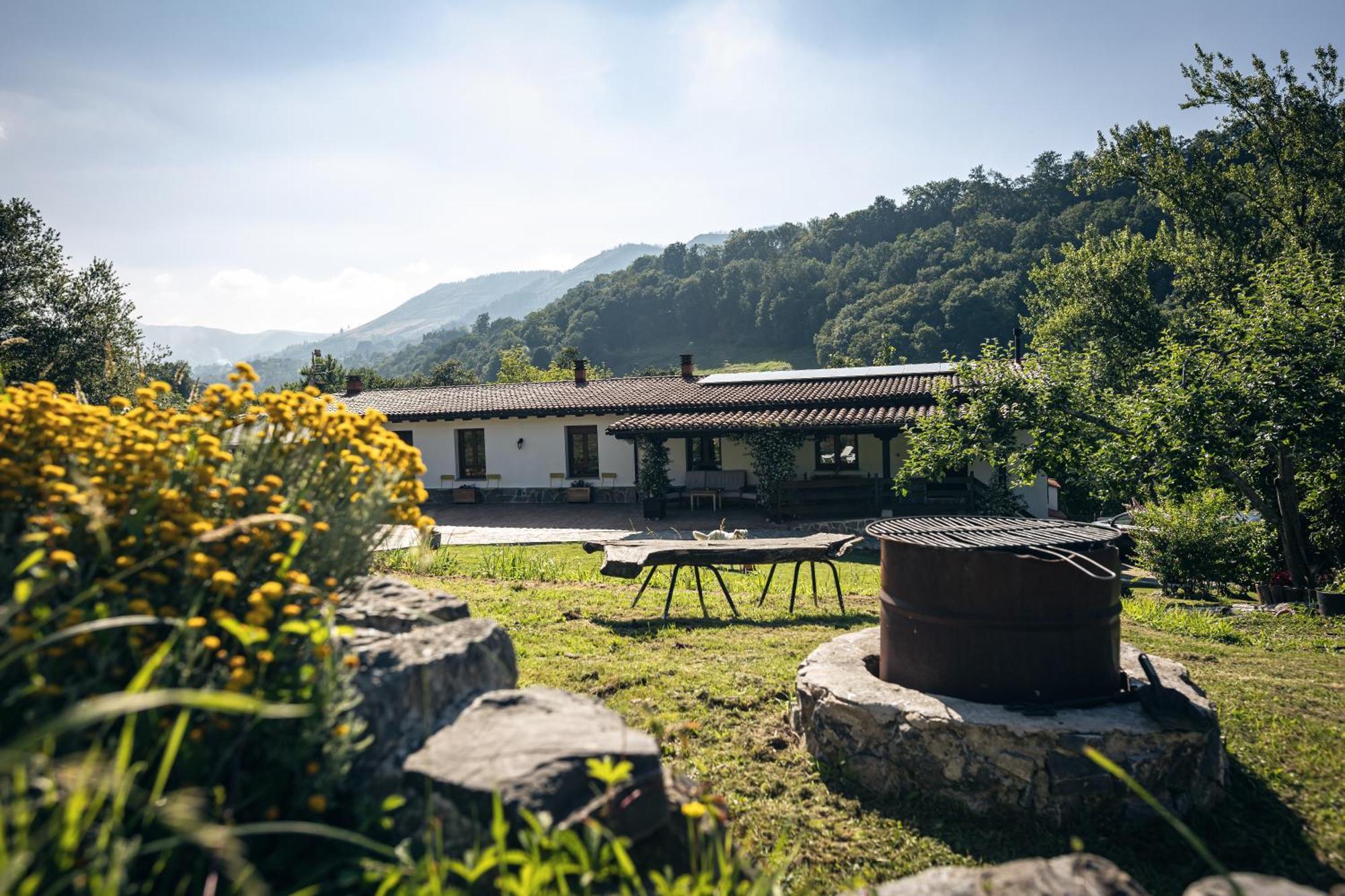 Finca La Naguada Casa Rural En Asturias Beloncio 외부 사진